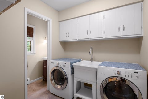 Tiny photo for 2161 Cuyahoga Court, Traverse City, MI 49686 (MLS # 1952044)