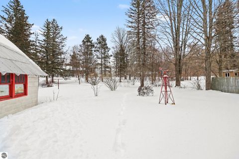 Tiny photo for 412 N Brownson Avenue, Kingsley, MI 49649 (MLS # 1942257)