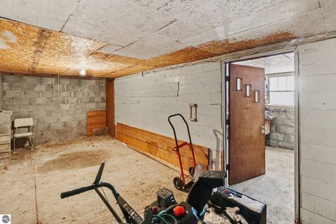 Tiny photo for 412 N Brownson Avenue, Kingsley, MI 49649 (MLS # 1942257)