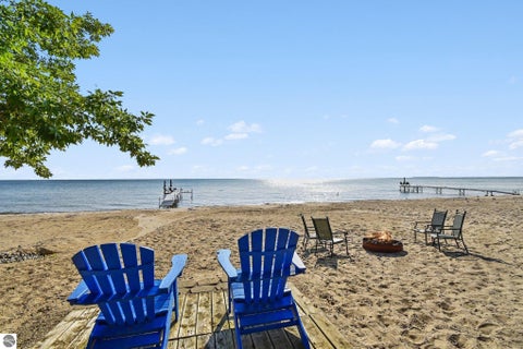 Tiny photo for 1270 N Huron Road, Tawas City, MI 48763 (MLS # 1950051)