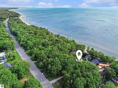 Tiny photo for 1270 N Huron Road, Tawas City, MI 48763 (MLS # 1950051)