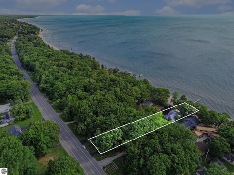 Tiny photo for 1270 N Huron Road, Tawas City, MI 48763 (MLS # 1950051)