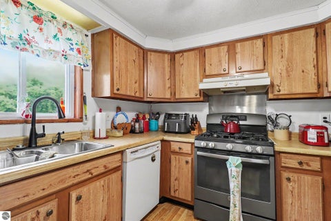 Tiny photo for 1278 N Waldron Road, Crystal, MI 48818 (MLS # 1949328)