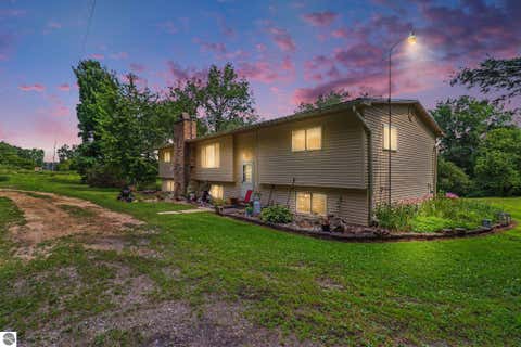 Tiny photo for 1278 N Waldron Road, Crystal, MI 48818 (MLS # 1949328)