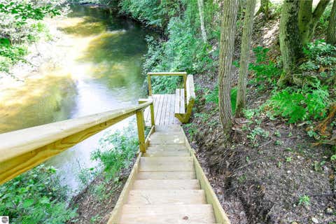 Tiny photo for 15570 Betsie River Drive, Thompsonville, MI 49683 (MLS # 1948428)