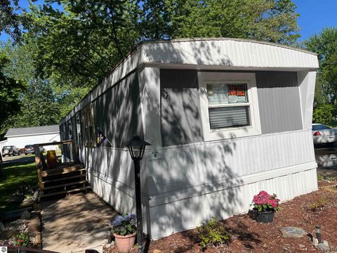 Tiny photo for 315 Linwood Avenue, Alma, MI 48801 (MLS # 1945731)