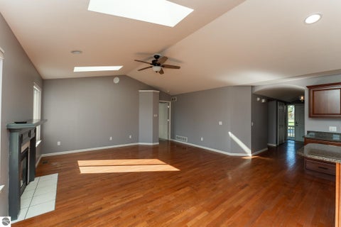 Tiny photo for 1662 Chippewa Way, Mt Pleasant, MI 48858 (MLS # 1951894)