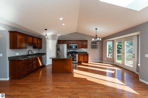 Tiny photo for 1662 Chippewa Way, Mt Pleasant, MI 48858 (MLS # 1951894)