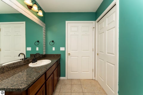 Tiny photo for 1662 Chippewa Way, Mt Pleasant, MI 48858 (MLS # 1951894)