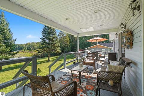 Tiny photo for 4422 S Sunset Drive, Glennie, MI 48737 (MLS # 1949666)