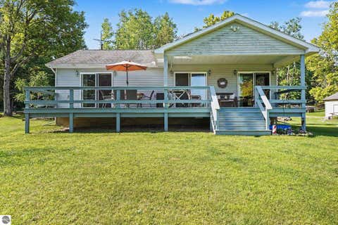 Tiny photo for 4422 S Sunset Drive, Glennie, MI 48737 (MLS # 1949666)