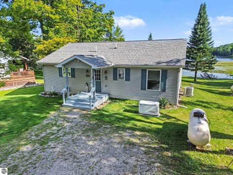 Tiny photo for 4422 S Sunset Drive, Glennie, MI 48737 (MLS # 1949666)