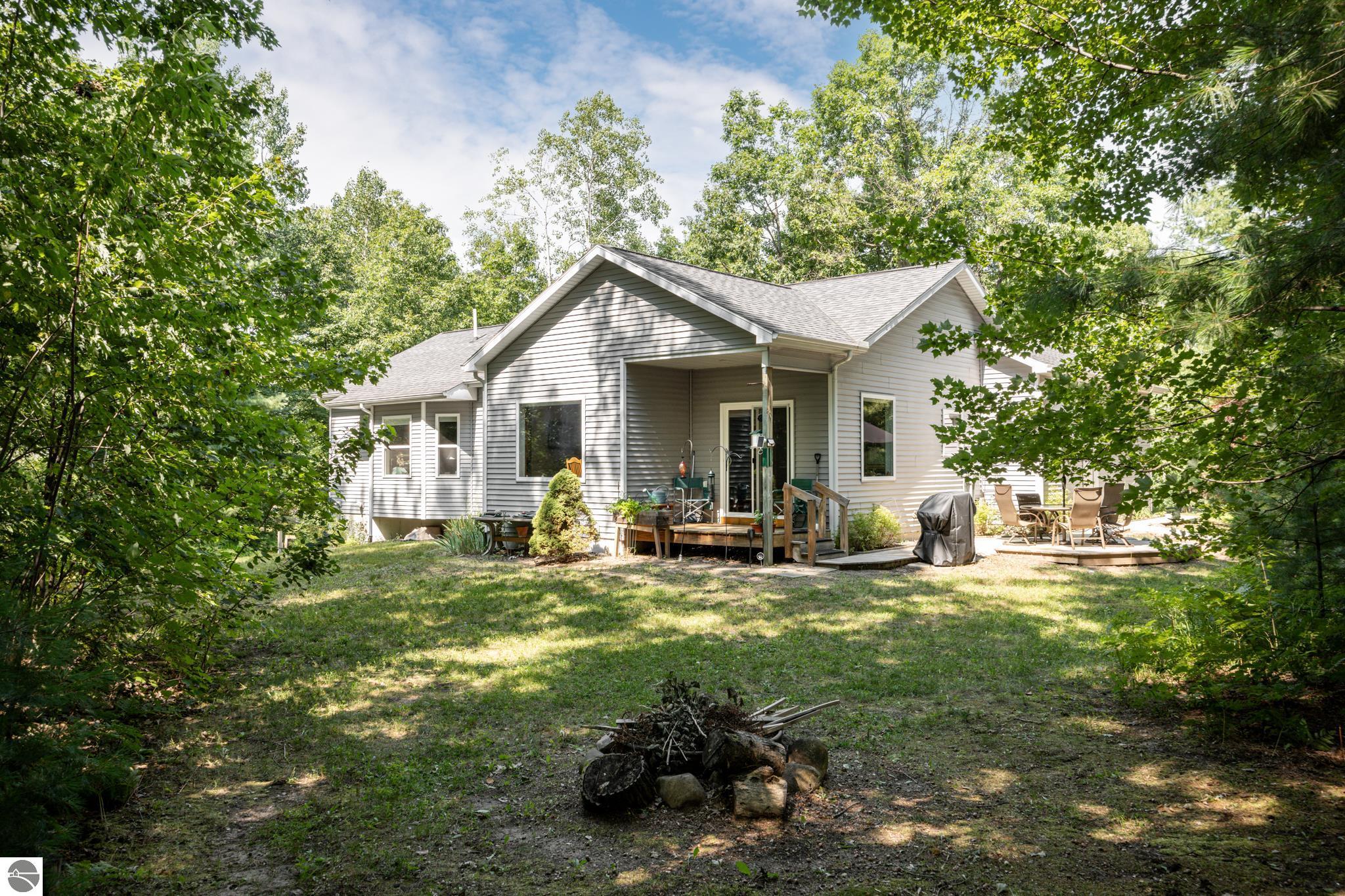 1854 Round Lake Road - Photo 2