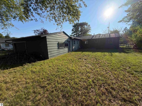 Tiny photo for 1115 Park, Clare, MI 48617 (MLS # 1950028)