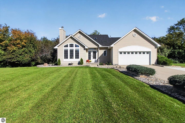 Photo 1 of 58 — 317 Red Maple Lane, Shepherd, MI 48883