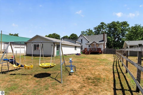 Tiny photo for 204 S Hodges Drive, Perrinton, MI 48871 (MLS # 1948853)