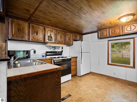 Tiny photo for 4519 E Mobile Trail, Traverse City, MI 49685 (MLS # 1947872)