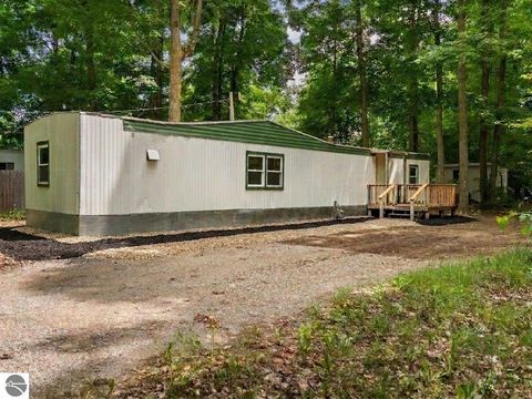 Tiny photo for 4519 E Mobile Trail, Traverse City, MI 49685 (MLS # 1947872)