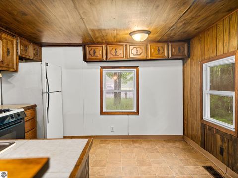 Tiny photo for 4519 E Mobile Trail, Traverse City, MI 49685 (MLS # 1947872)