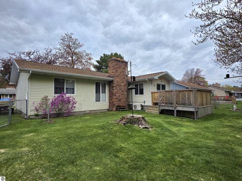 Tiny photo for 910 Smith Street, East Tawas, MI 48730 (MLS # 1945243)