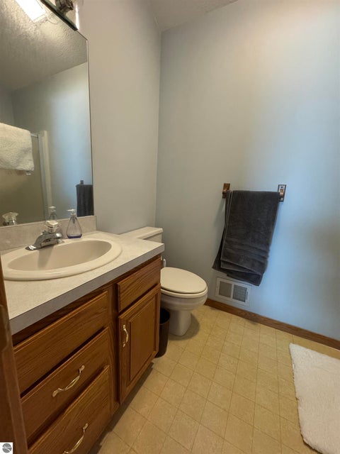 Tiny photo for 723 N Apple Tree Drive #18, Suttons Bay, MI 49682 (MLS # 1947202)
