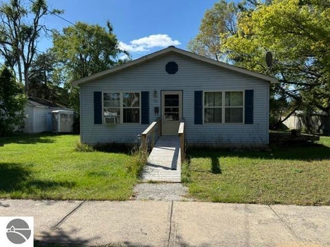 Tiny photo for 709 Linden Street, Cadillac, MI 49601 (MLS # 1950947)