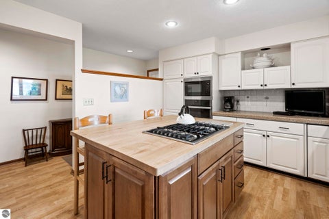 Tiny photo for 11400 Peninsula Drive, Traverse City, MI 49686 (MLS # 1950408)