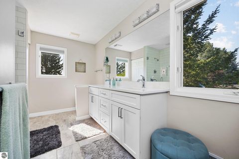 Tiny photo for 4869 Westchester Commons, Traverse City, MI 49684 (MLS # 1944929)