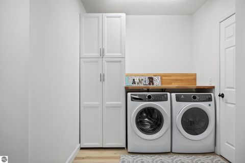 Tiny photo for 4869 Westchester Commons, Traverse City, MI 49684 (MLS # 1944929)