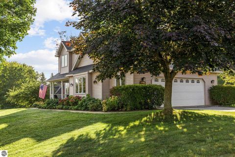 Tiny photo for 4869 Westchester Commons, Traverse City, MI 49684 (MLS # 1944929)