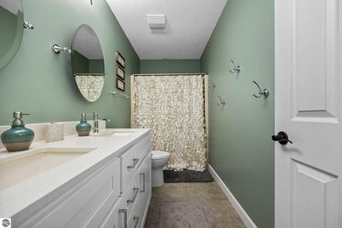 Tiny photo for 4869 Westchester Commons, Traverse City, MI 49684 (MLS # 1944929)