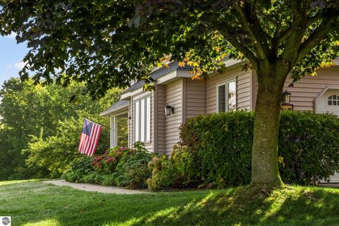Tiny photo for 4869 Westchester Commons, Traverse City, MI 49684 (MLS # 1944929)