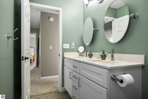 Tiny photo for 4869 Westchester Commons, Traverse City, MI 49684 (MLS # 1944929)