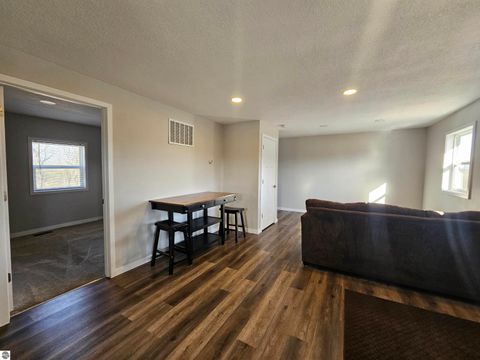 Tiny photo for 221 S Baldwin Street, Lake City, MI 49651 (MLS # 1942842)