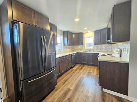 Tiny photo for 221 S Baldwin Street, Lake City, MI 49651 (MLS # 1942842)