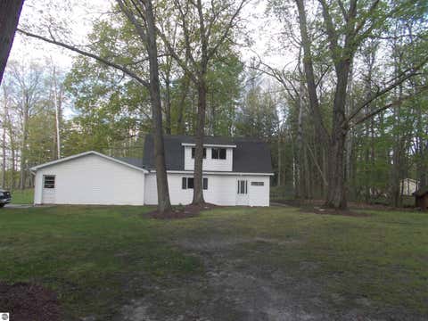 Tiny photo for 8101 Long Lake Road, Hale, MI 48739 (MLS # 1945503)