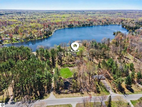 Tiny photo for 8101 Long Lake Road, Hale, MI 48739 (MLS # 1945503)