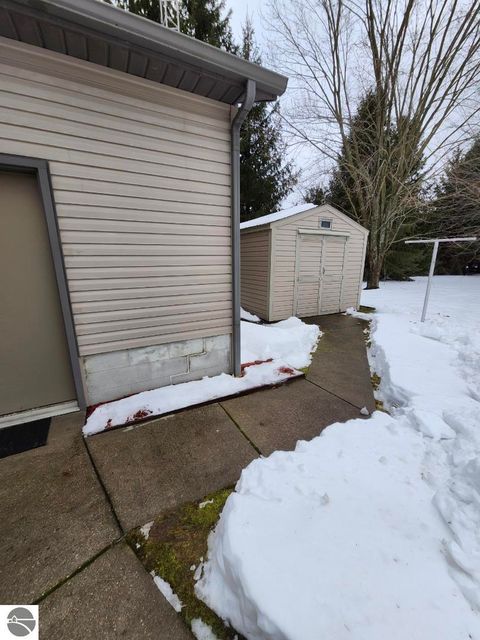 Tiny photo for 811 E Huron Street, East Jordan, MI 49727 (MLS # 1942226)