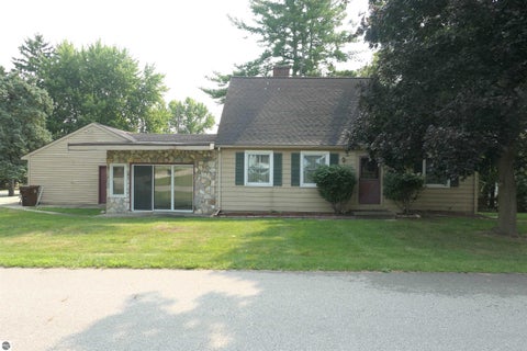 Tiny photo for 134 Wilson Drive, St Louis, MI 48880 (MLS # 1949112)
