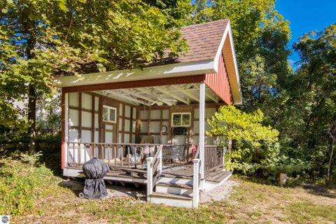 Tiny photo for 110 W Park Drive, Northport, MI 49670 (MLS # 1950755)