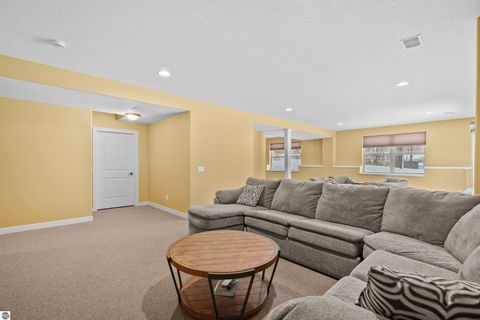 Tiny photo for 180 Hunters Ridge, Cadillac, MI 49601 (MLS # 1942204)