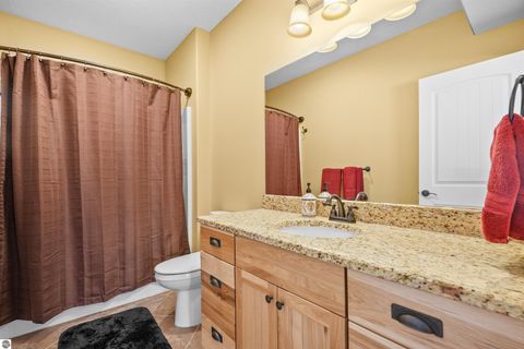 Tiny photo for 180 Hunters Ridge, Cadillac, MI 49601 (MLS # 1942204)