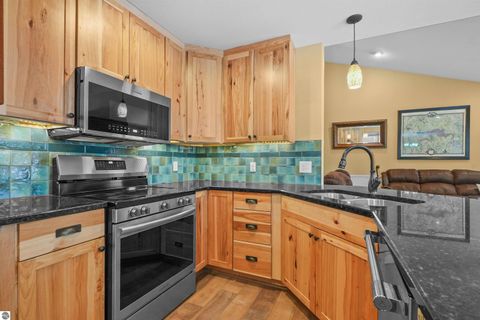 Tiny photo for 180 Hunters Ridge, Cadillac, MI 49601 (MLS # 1942204)