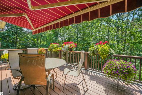 Tiny photo for 180 Hunters Ridge, Cadillac, MI 49601 (MLS # 1942204)