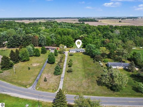 Tiny photo for 4389 Pine River Road, St Louis, MI 48880 (MLS # 1945756)