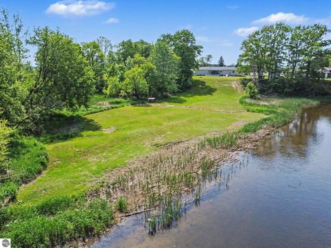 Tiny photo for 4389 Pine River Road, St Louis, MI 48880 (MLS # 1945756)