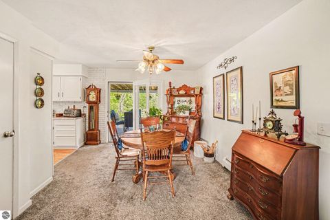 Tiny photo for 4389 Pine River Road, St Louis, MI 48880 (MLS # 1945756)