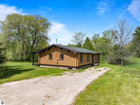 Tiny photo for 2028 Boardman Plains Road, Traverse City, MI 49696 (MLS # 1944059)