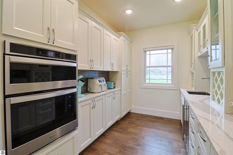 Tiny photo for 3245 Paddock Lane, Mt Pleasant, MI 48858 (MLS # 1943842)