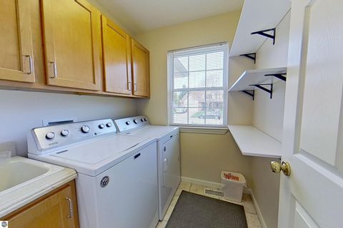 Tiny photo for 1522 Eastpointe Drive, Mt Pleasant, MI 48858 (MLS # 1944307)